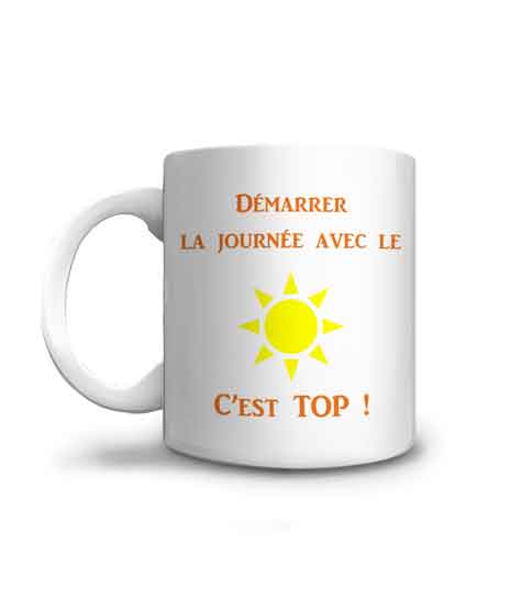 Le soleil au petit déj c'est top et c'est écrit sur le mug ou la tasse