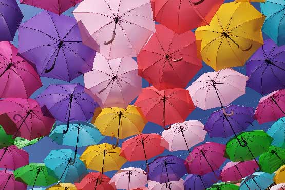 Photos, ville-aix en provence-les parapluies colorés en gros plan