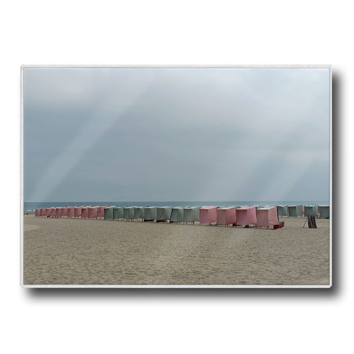 Set de table plastifié avec photo des cabines sur une plage d'Hendaye