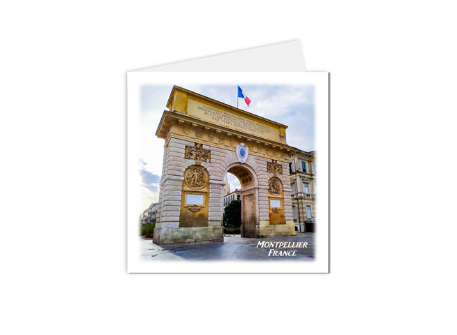 Carte postale Montpellier vue sur l'arc de triomphe
